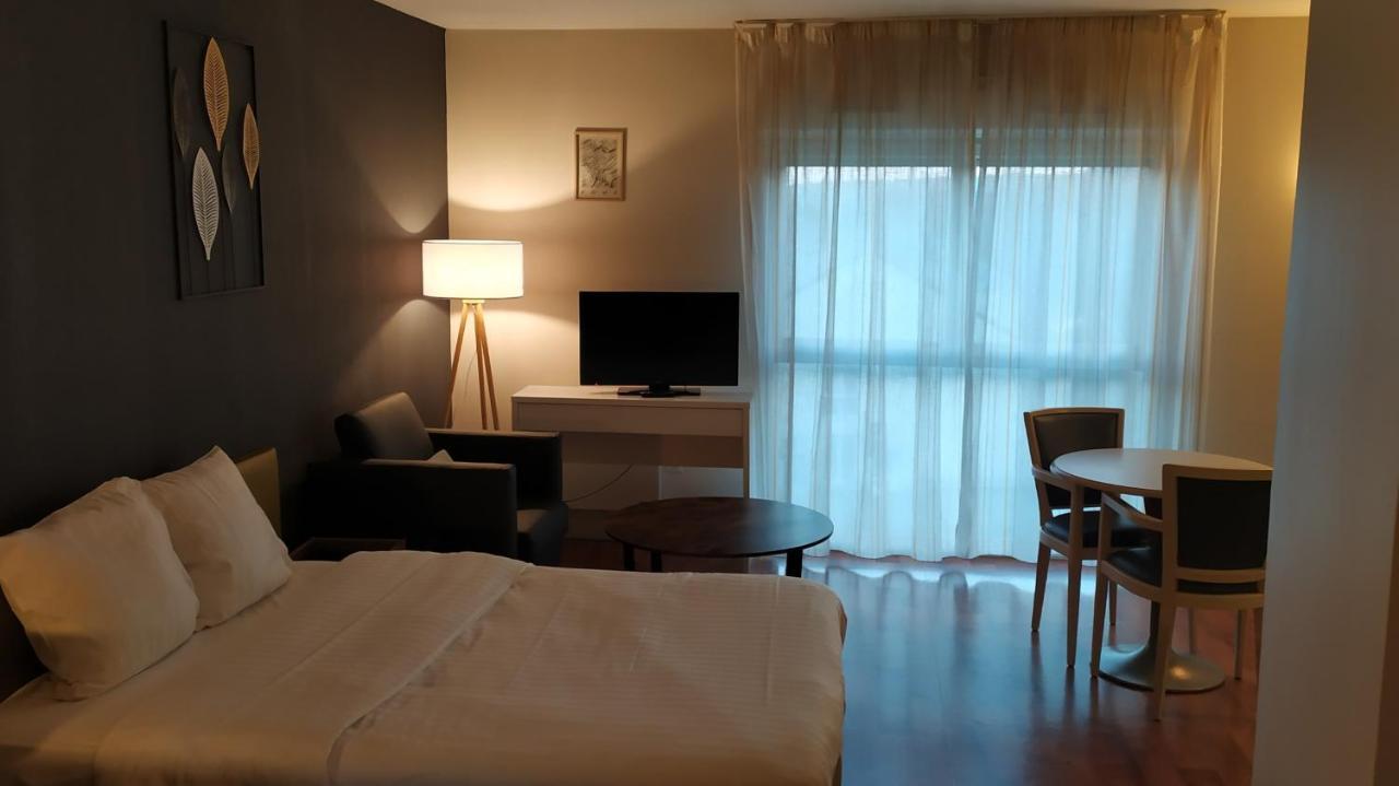 Residence Carouge Appart Hotel Bretigny-sur-Orge Bagian luar foto