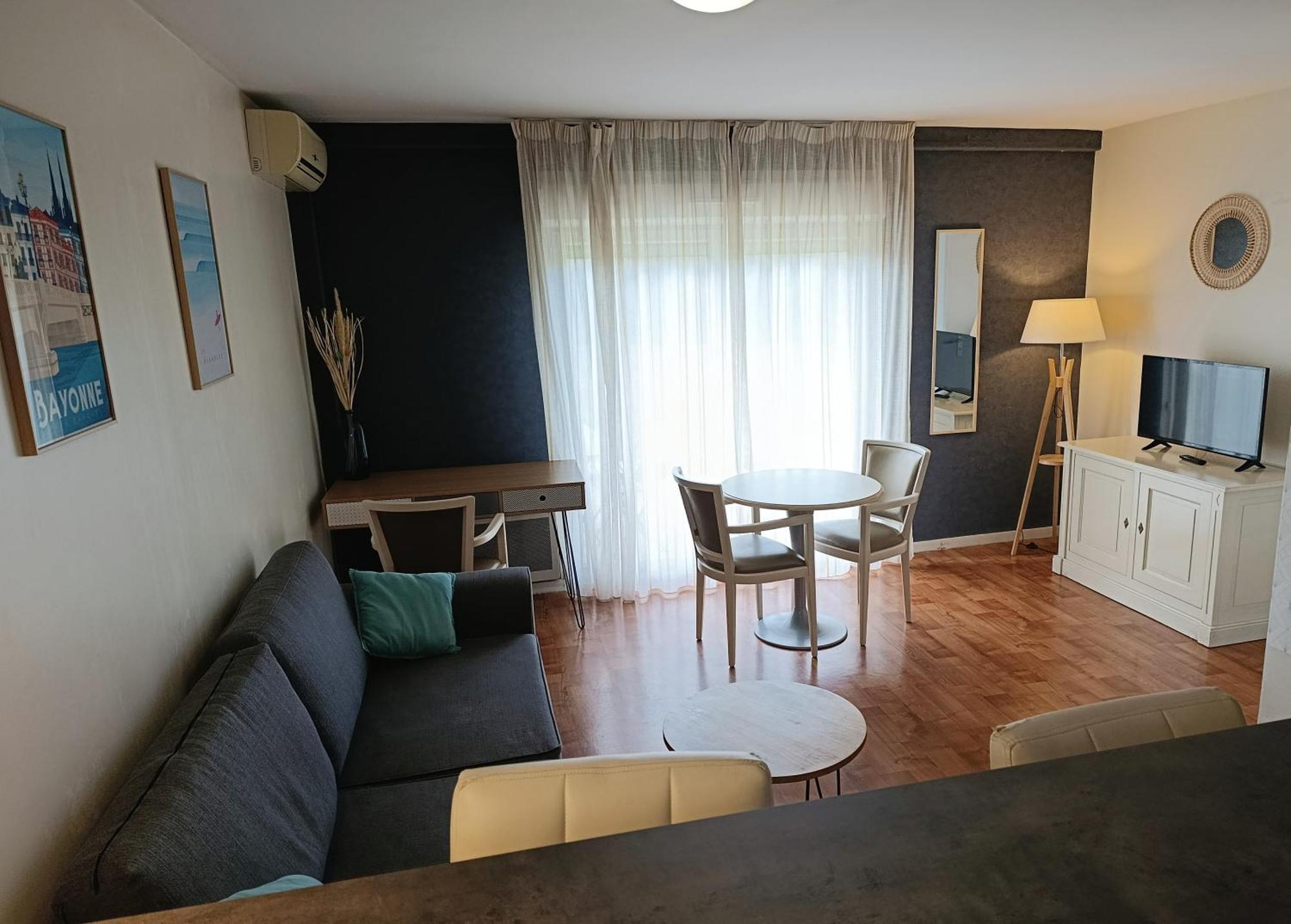 Residence Carouge Appart Hotel Bretigny-sur-Orge Bagian luar foto