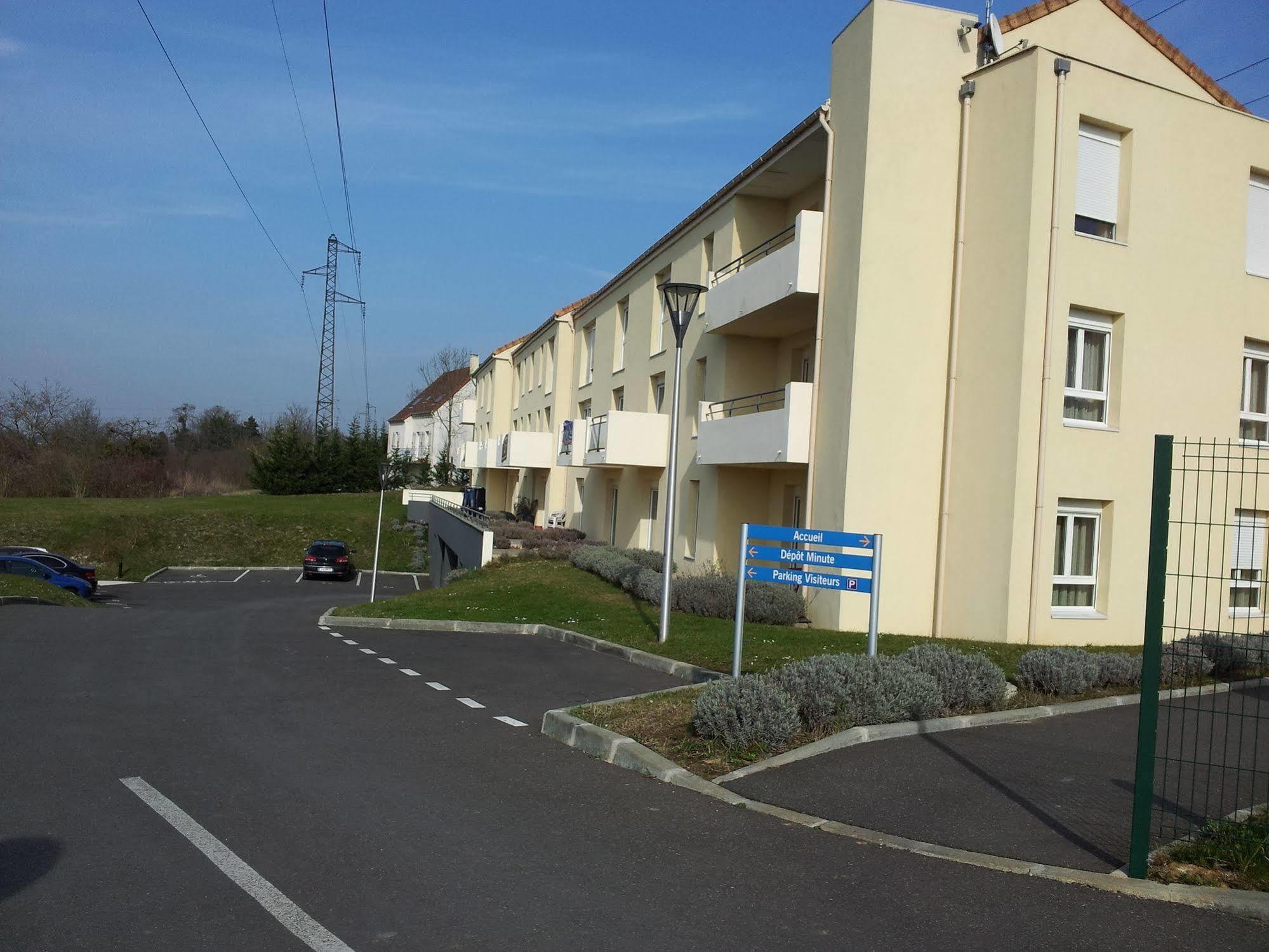 Residence Carouge Appart Hotel Bretigny-sur-Orge Bagian luar foto