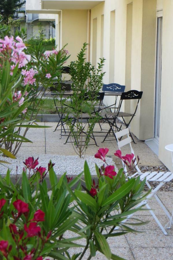 Residence Carouge Appart Hotel Bretigny-sur-Orge Bagian luar foto